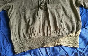 olive green balloon top