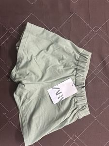Zara Green Casual Shorts