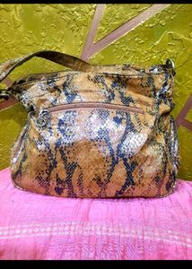 Chic Snakeskin Print Handbag