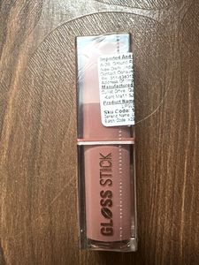 Revolution Lip gloss