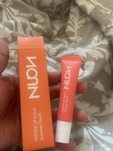 newNuon Peptide Lip Balm- summer peach