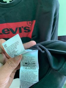 Levi's Graphic Sweatshirt