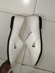 White Fausto Flats