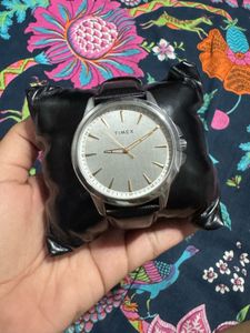 ⌚️Timex Men's Analog Watch