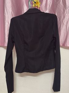 casual slim fit cute and sexy at the same time.