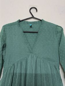 Elegant Green Flowy Maxi Dress