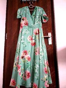 Beautiful Floral Print Gown