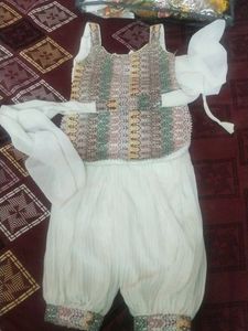 Girls suits 4 years baby