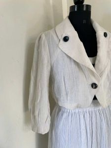Chic Cropped Blazer