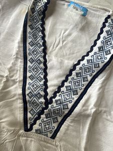 Set of 2 tops