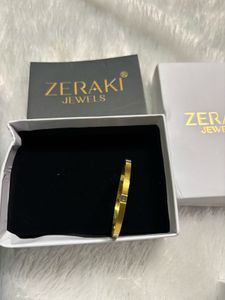 Zeraki Jewels Gold Bracelet