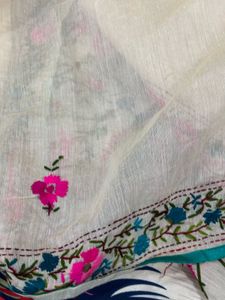 Cream Saree with Floral Embroidery