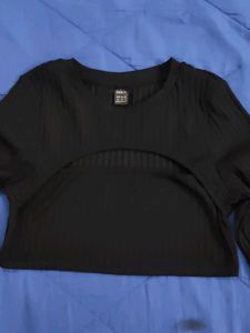 Black Ribbed Cutout Long Sleeve Crop Top