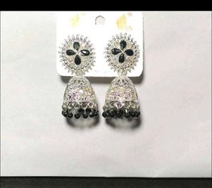 Stylish Jhumka Earrings