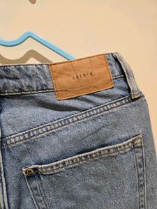 Light Wash Wide Leg Denim Jeans