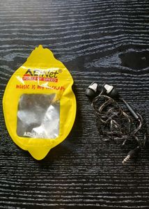 Range 7 Earphones - pack of 10