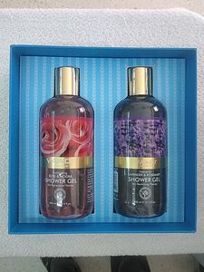 Vaadi Exotic Floral Shower Gels Gift Box