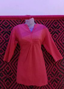 Discount Available WithDS Top For Girls