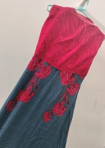 SALEEEEE!!!🎊🎊....Pretty Red Kurti