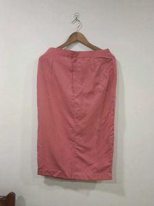 Chic Pink Pencil Skirt