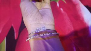 Elegant Crystal Bangle Bracelet