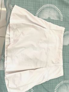 Women's White Pleated Skort
