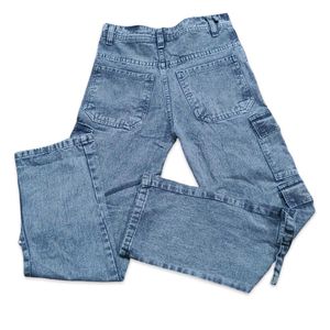 trendy and stylish cargo jeans for boys