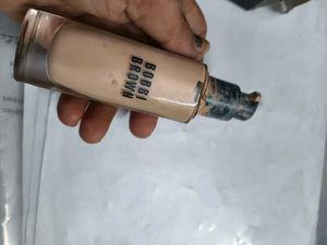 Bobbi Brown Skin Foundation SPF 15 Shade 01