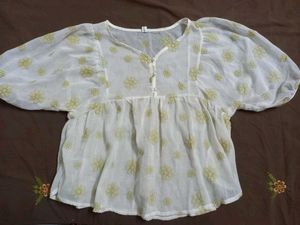 White Embroidered Kurta