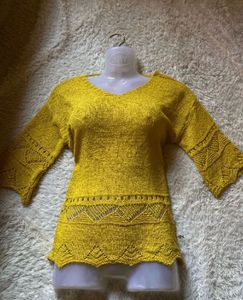 Stylish Yellow Knit Top