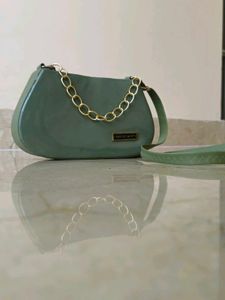Chic Green Chain Shoulder Bag