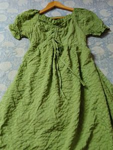 Chic Green Textured Midi Dress