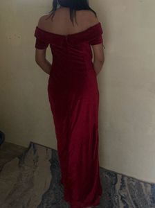 Elegant Red Velvet Off-Shoulder Dress