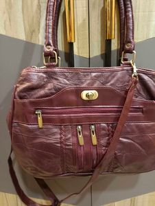 Chic Burgundy Leather Handbag