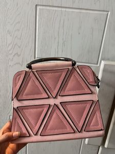 🦩Stylish Pink Triangle Handbag
