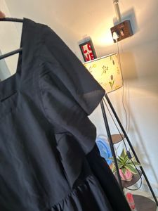 Deebaco Chic Black Tiered Maxi Dress