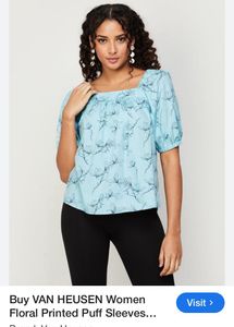 VAN HEUSEN Womens top in sky blue