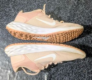 Nike Pink Running Shoes original