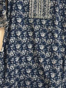 Stylish Blue Floral Print Kurta size will be L