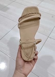 Zudio Beige Flat Sandals
