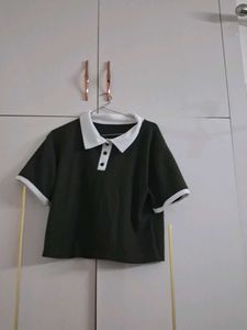 Dark Green Collared Crop Top