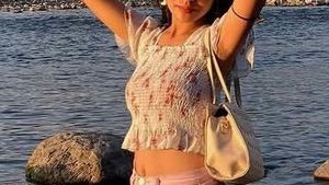 Blue floral top