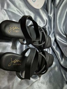 Stylish Black Strappy Sandals
