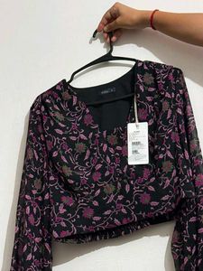 Stylish Floral Print Crop Top