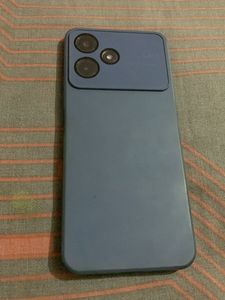 Red Me 12 Mobile Phone