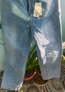 Light Wash Wide Leg Jeans