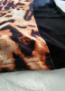 Its Very Beautiful N Comfortable Velvet Top