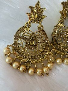 Gold Dangle Earrings with Pearls