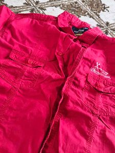Men's Red Short Sleeve Button-Up Shirt
