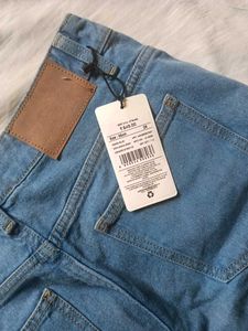 Light Wash Wide Leg Denim Jeans